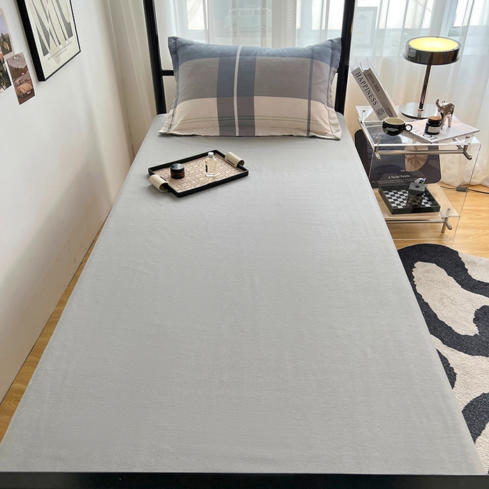 91家纺网 家纺一手货源 找家纺 慕木家纺 2025新款A类高端无印风卡通高克重170克阳光暖绒棉学生套件系列(可供跨境抽空压缩) 协奏曲-绿