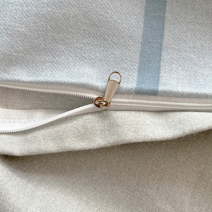 91家纺网 家纺一手货源 找家纺 慕木家纺 2025新款A类高端无印风卡通高克重170克阳光暖绒棉学生套件系列(可供跨境抽空压缩) 协奏曲-蓝