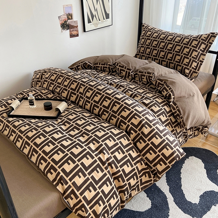 91家纺网 家纺一手货源 找家纺 慕木家纺 2025新款A类高端无印风卡通高克重170克阳光暖绒棉学生套件系列(可供跨境抽空压缩) 芬迪格