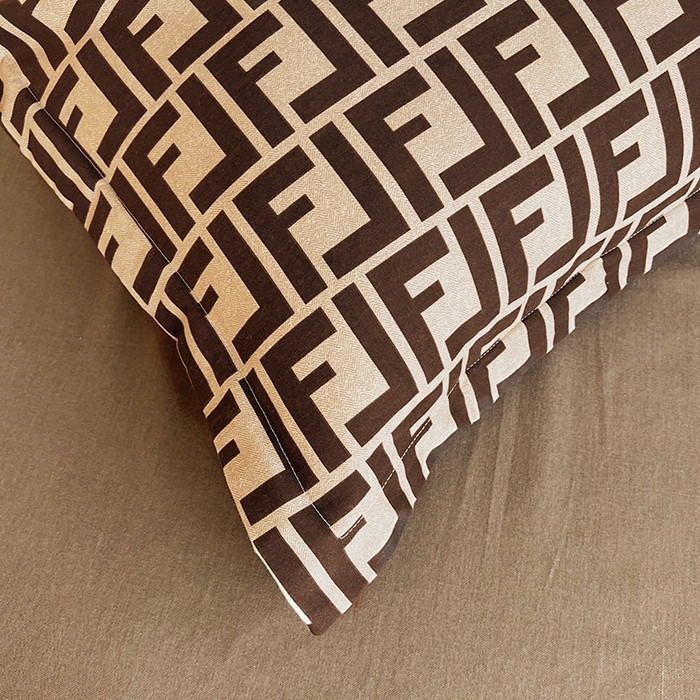 91家纺网 家纺一手货源 找家纺 慕木家纺 2025新款A类高端无印风卡通高克重170克阳光暖绒棉学生套件系列(可供跨境抽空压缩) 芬迪格