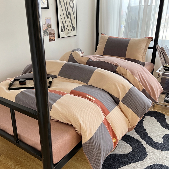 91家纺网 家纺一手货源 找家纺 慕木家纺 2025新款A类高端无印风卡通高克重170克阳光暖绒棉学生套件系列(可供跨境抽空压缩) 爵士氛围