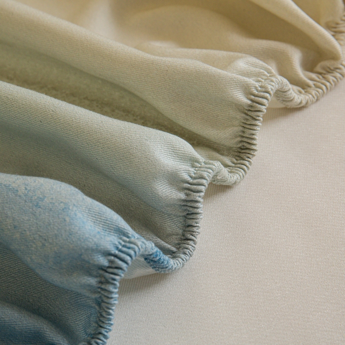 91家纺网 家纺一手货源 找家纺 舒慕家纺 2025新款天丝竹纤维学生软凉席 极光-蓝