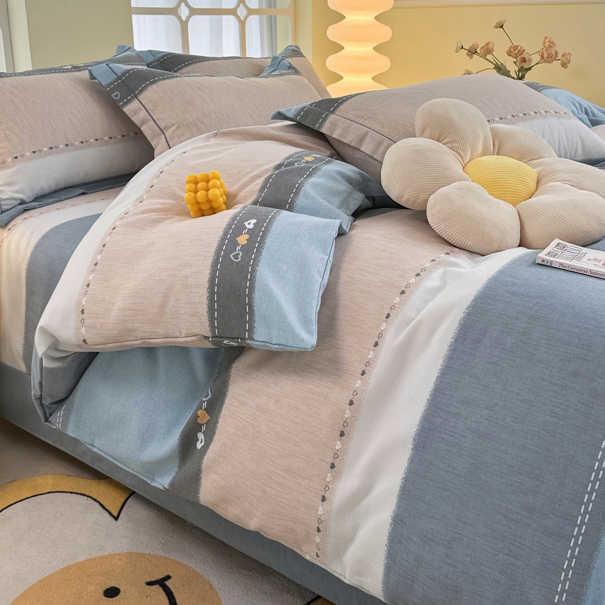 91家纺网 家纺一手货源 找家纺 优尚家纺 2025新款全棉磨毛纯棉喷气印花清新轻奢款四件套 罗马格调