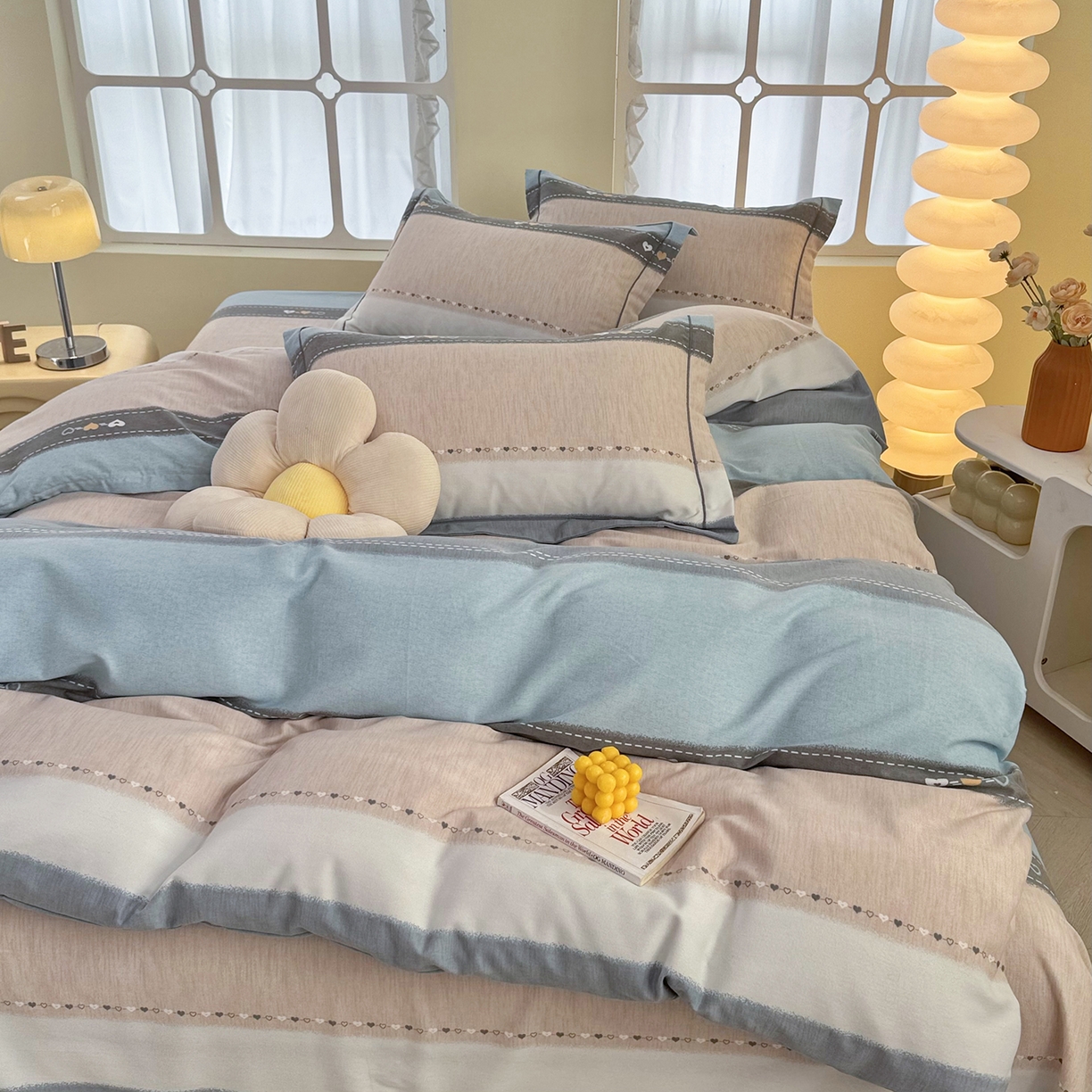 91家纺网 家纺一手货源 找家纺 优尚家纺 2025新款全棉磨毛纯棉喷气印花清新轻奢款四件套 罗马格调