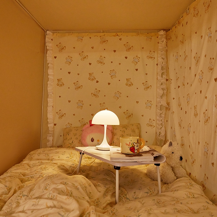 91家纺网 家纺一手货源 找家纺 薇梦蚊帐 2025新款遮光床帘刺绣款学生蚊帐-抱抱熊 可爱熊-卡其