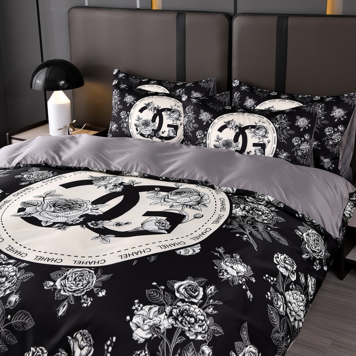 91家纺网 家纺一手货源 找家纺 娜娜 2025新款水洗真丝数码印花四件套 黑牡丹