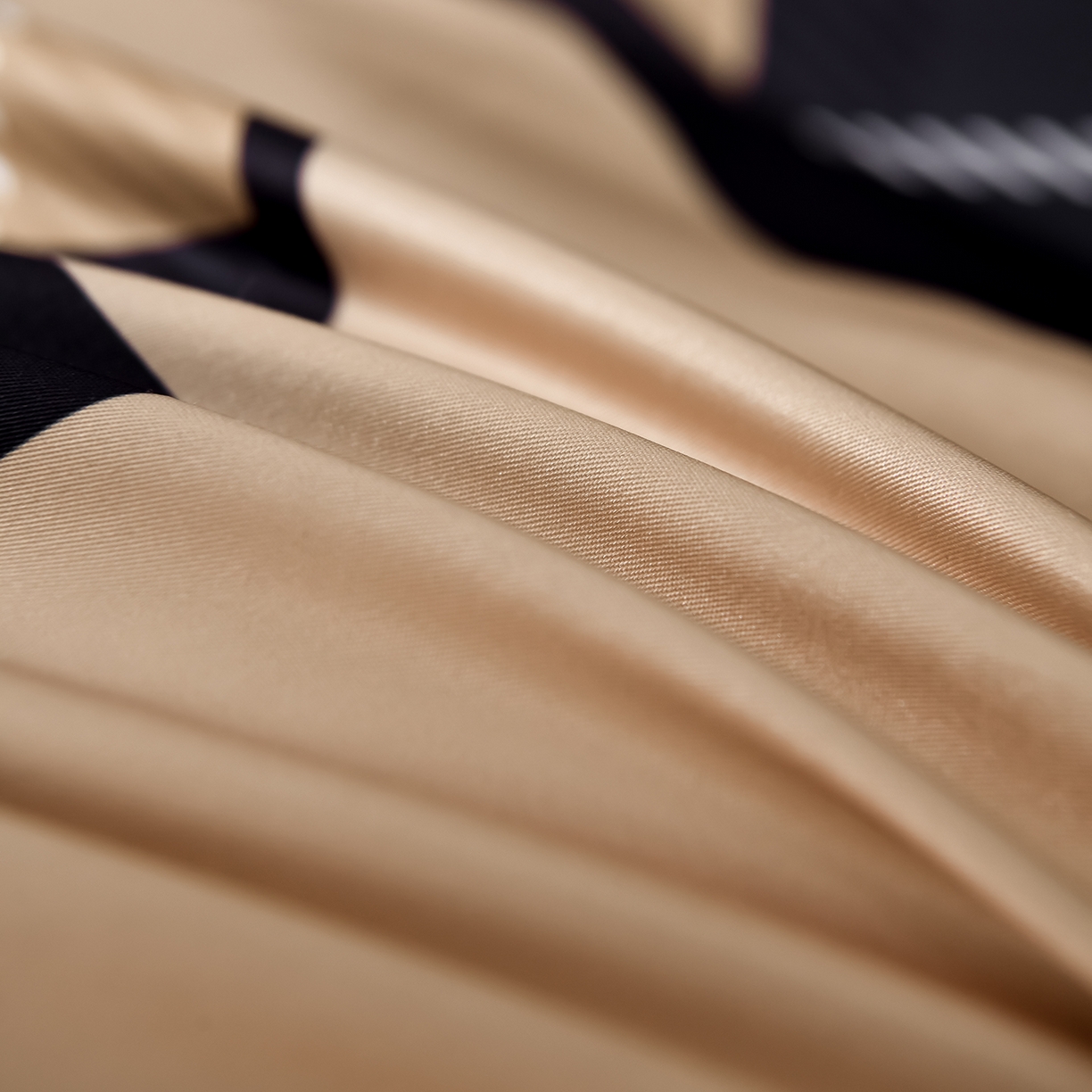 91家纺网 家纺一手货源 找家纺 娜娜 2025新款水洗真丝数码印花四件套 熊先生