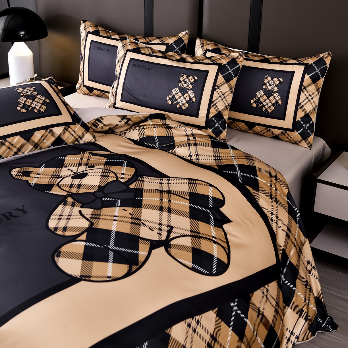 91家纺网 家纺一手货源 找家纺 娜娜 2025新款水洗真丝数码印花四件套 熊先生