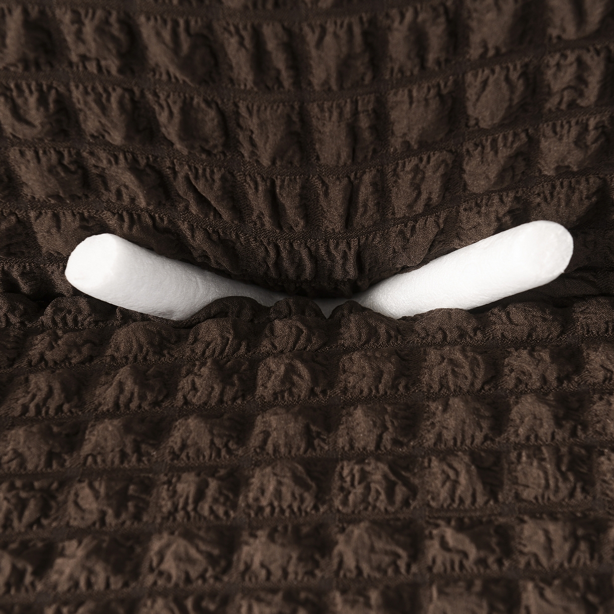 91家纺网 家纺一手货源 找家纺 布兰鸟【沙发套】 2025新款泡纱沙发套【英文常规款】 单色浓咖