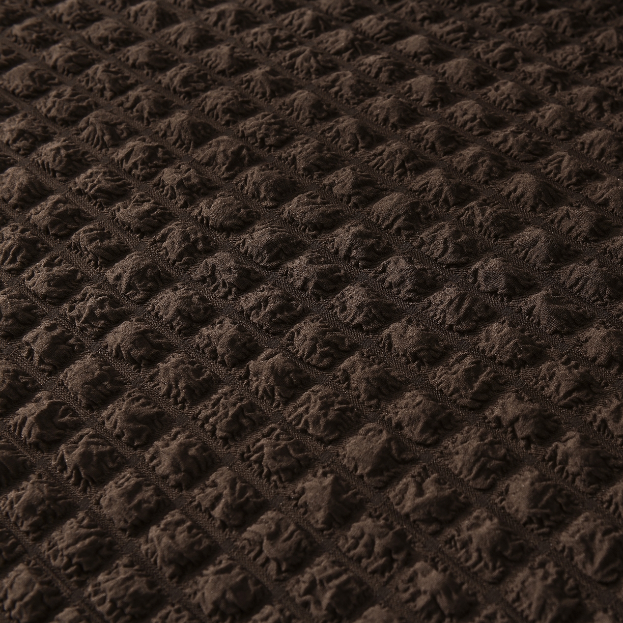 91家纺网 家纺一手货源 找家纺 布兰鸟【沙发套】 2025新款泡纱沙发套【英文常规款】 单色浓咖