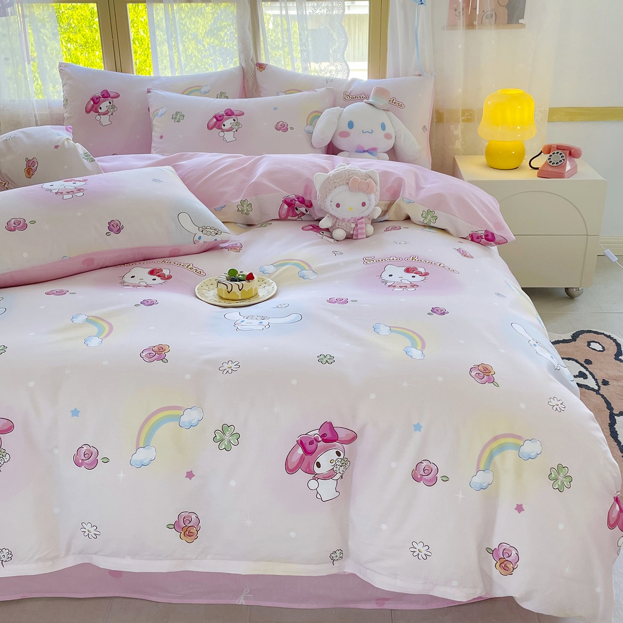 91家纺网 家纺一手货源 找家纺 浩诚 2025新款三丽鸥专版花型三件套四件套 霓虹