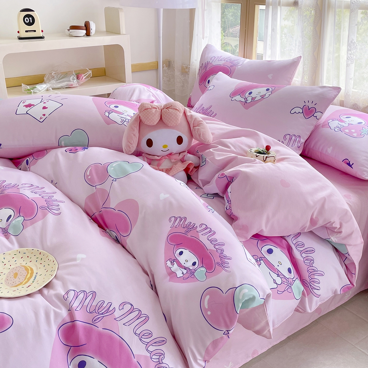 91家纺网 家纺一手货源 找家纺 浩诚 2025新款三丽鸥专版花型三件套四件套 甜莓