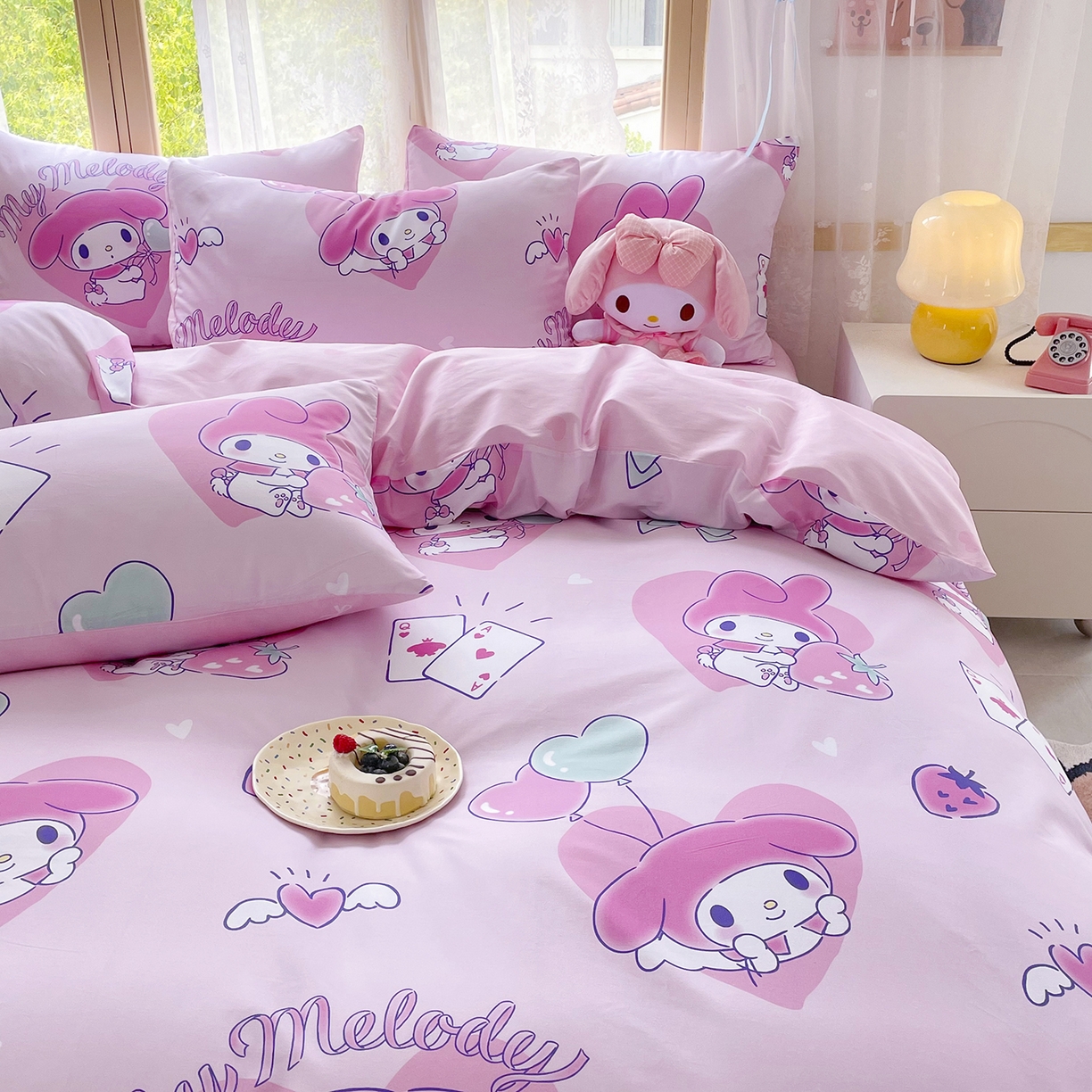 91家纺网 家纺一手货源 找家纺 浩诚 2025新款三丽鸥专版花型三件套四件套 甜莓