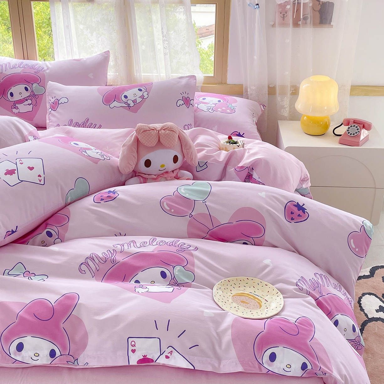 91家纺网 家纺一手货源 找家纺 浩诚 2025新款三丽鸥专版花型三件套四件套 甜莓