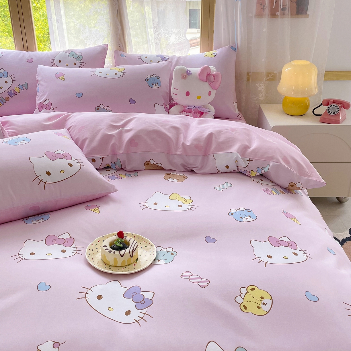 91家纺网 家纺一手货源 找家纺 浩诚 2025新款三丽鸥专版花型三件套四件套 甜梦