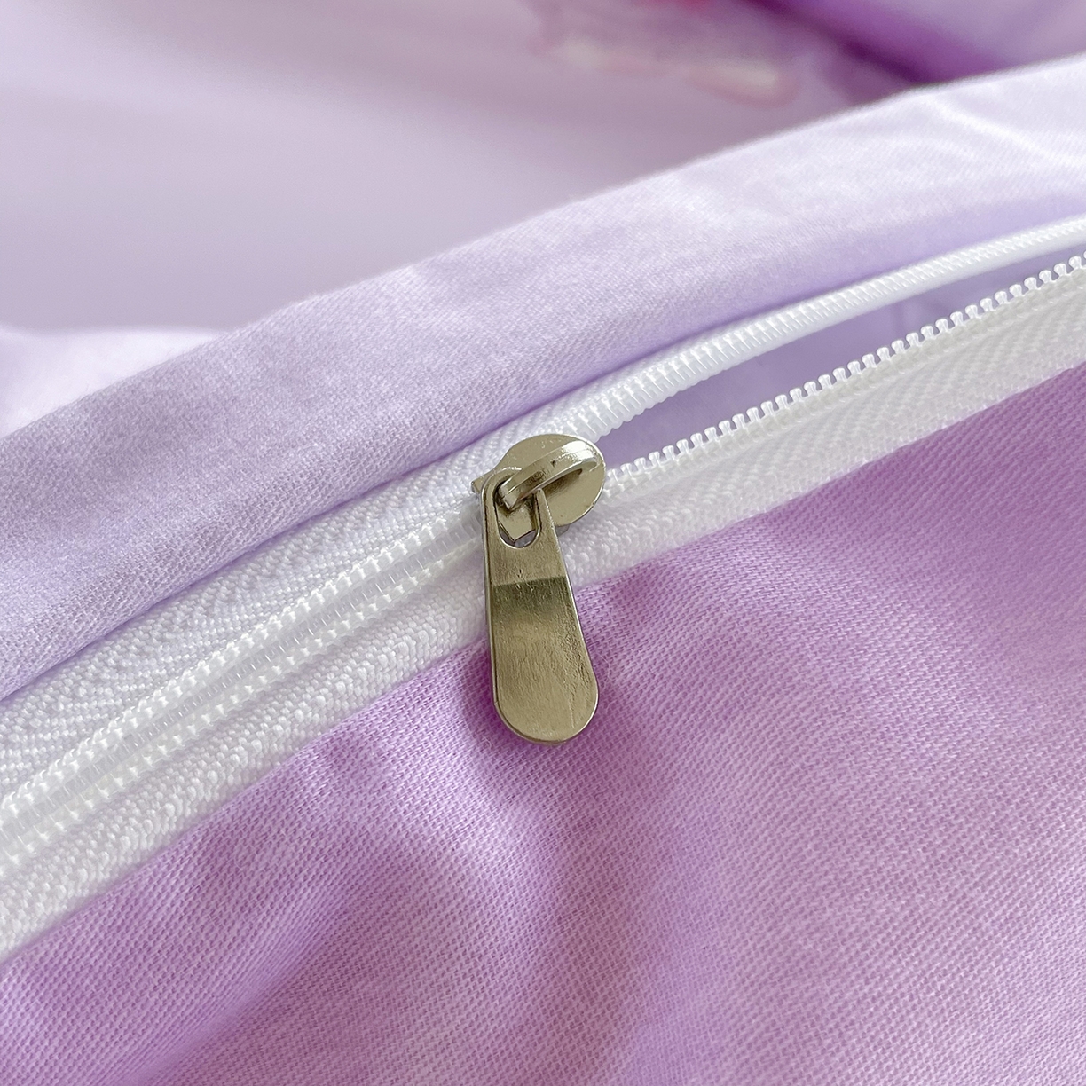 91家纺网 家纺一手货源 找家纺 浩诚 2025新款三丽鸥专版花型三件套四件套 星语