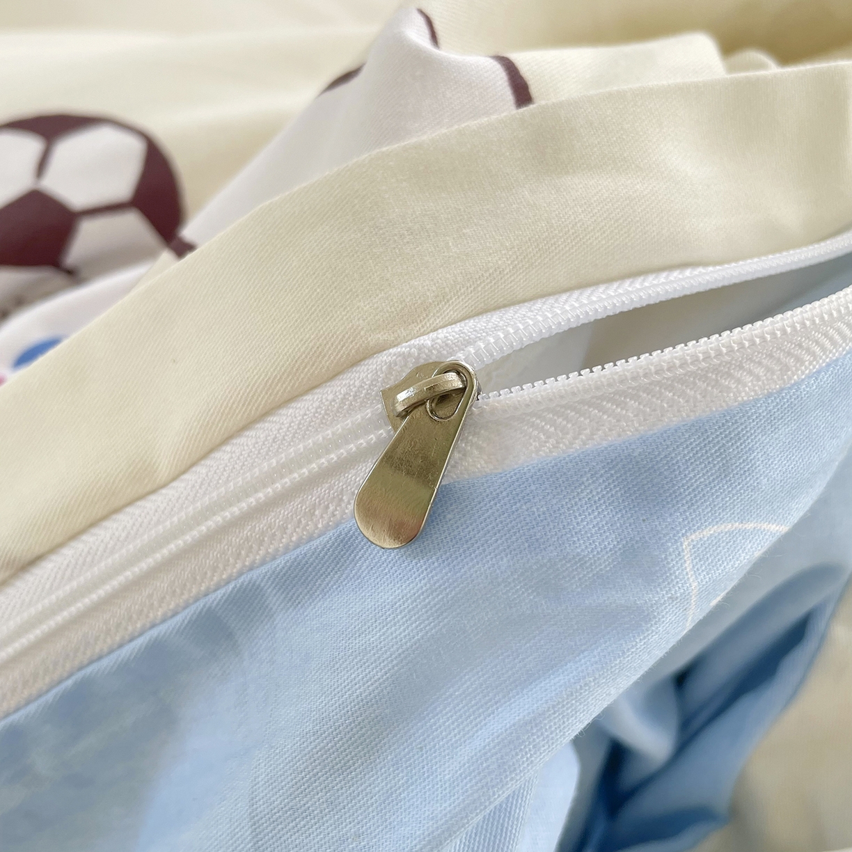 91家纺网 家纺一手货源 找家纺 浩诚 2025新款三丽鸥专版花型三件套四件套 运动会