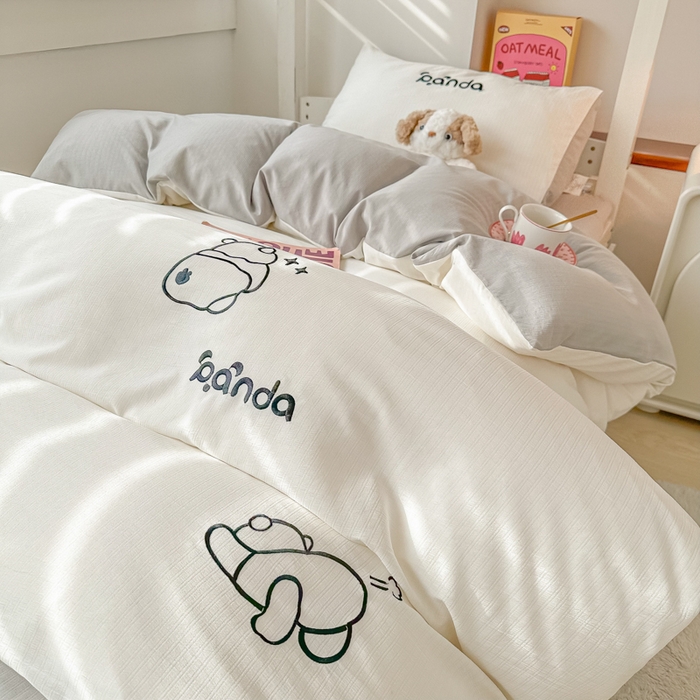 91家纺网 家纺一手货源 找家纺 多乐家纺 2025新款超柔A类母婴级加厚小竺棉学生宿舍三件套上下铺三件套四件套 Panda-白灰