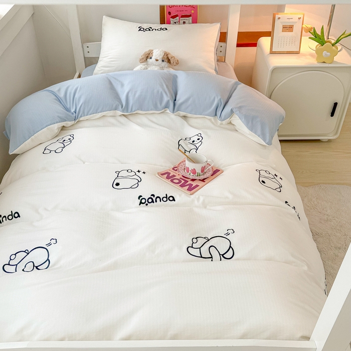 91家纺网 家纺一手货源 找家纺 多乐家纺 2025新款超柔A类母婴级加厚小竺棉学生宿舍三件套上下铺三件套四件套 Panda-白蓝