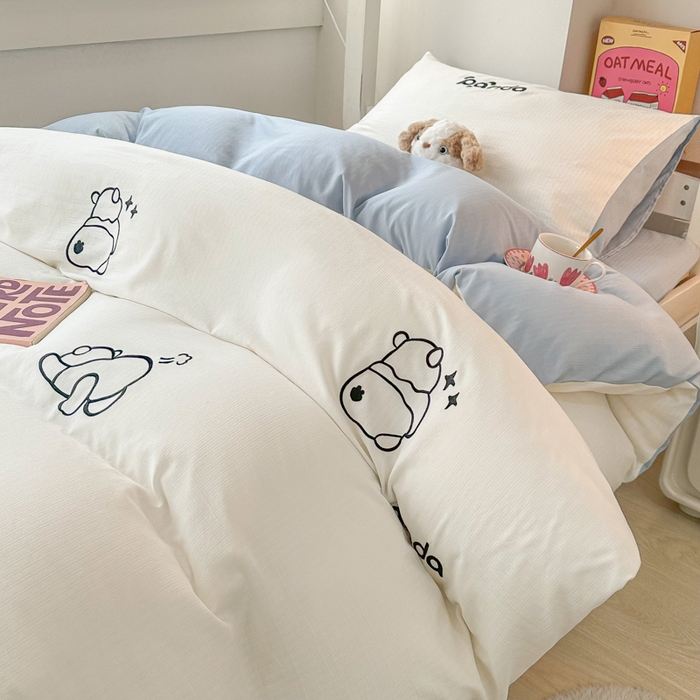 91家纺网 家纺一手货源 找家纺 多乐家纺 2025新款超柔A类母婴级加厚小竺棉学生宿舍三件套上下铺三件套四件套 Panda-白蓝