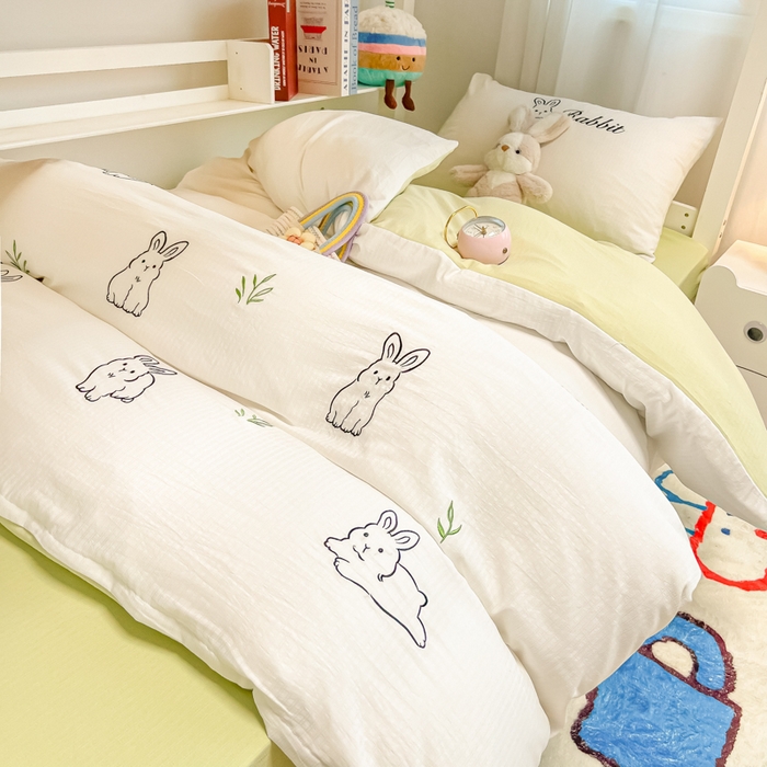 91家纺网 家纺一手货源 找家纺 多乐家纺 2025新款超柔A类母婴级加厚小竺棉学生宿舍三件套上下铺三件套四件套 兔兔-白绿