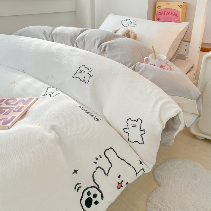 91家纺网 家纺一手货源 找家纺 多乐家纺 2025新款超柔A类母婴级加厚小竺棉学生宿舍三件套上下铺三件套四件套 小白-白灰