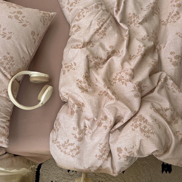 91家纺网 家纺一手货源 找家纺 名品家纺 2026新品加厚高克重亚麻原麻提花四件套（提供买家秀） 暮春覆吻