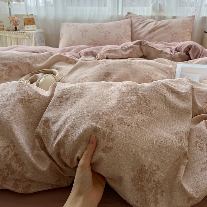 91家纺网 家纺一手货源 找家纺 名品家纺 2026新品加厚高克重亚麻原麻提花四件套（提供买家秀） 暮春覆吻