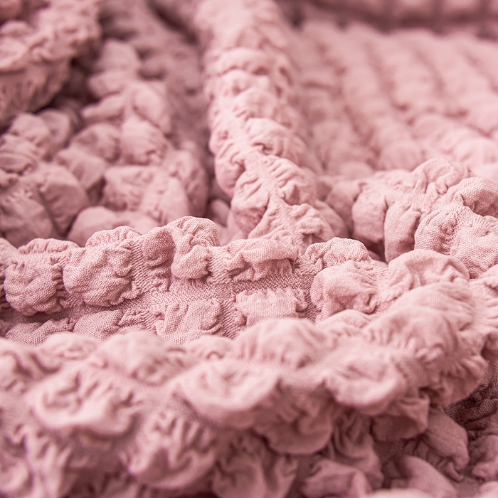 91家纺网 家纺一手货源 找家纺 布兰鸟【沙发套】 2025新款泡泡沙发套【英文裙摆款】多个沙发风格 单色粉