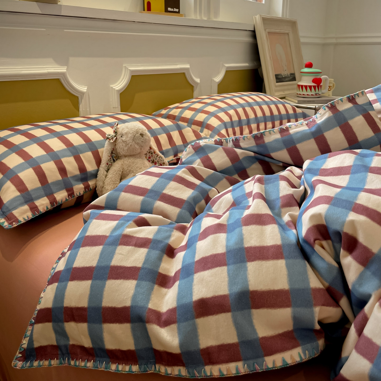 91家纺网 家纺一手货源 找家纺 蓝邻家纺 2025新款全棉纯棉加厚磨毛多巴胺贝壳边四件套 格言-米咖