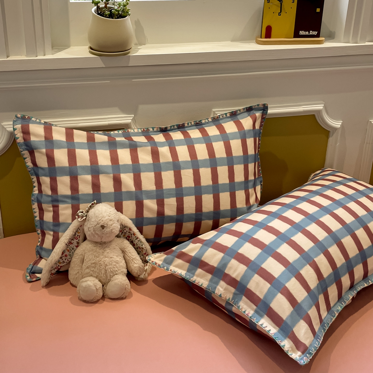 91家纺网 家纺一手货源 找家纺 蓝邻家纺 2025新款全棉纯棉加厚磨毛多巴胺贝壳边四件套 格言-米咖