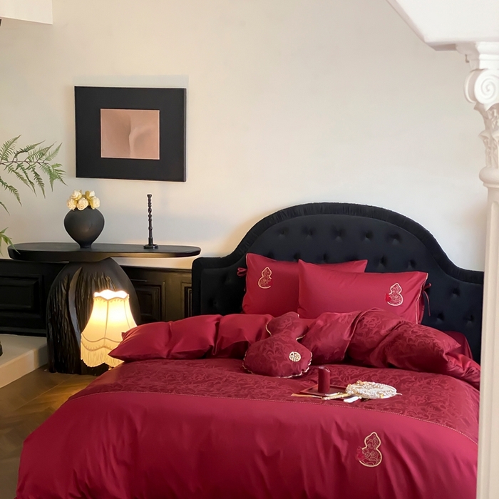 91家纺网 家纺一手货源 找家纺 （总）初拾 2025新款100s全棉纯棉红色提花简约婚庆四件套 福禄系列