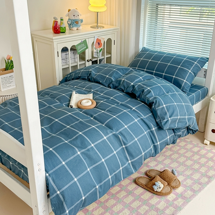 91家纺网 家纺一手货源 找家纺 寐眠 2025新款全棉纯棉印花学生三件套上下铺三件套 蓝调格子