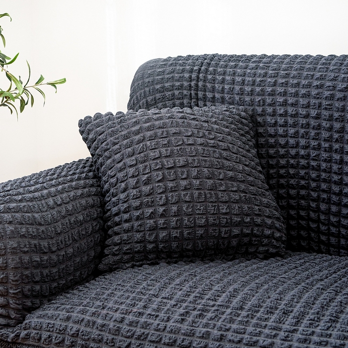 91家纺网 家纺一手货源 找家纺 布兰鸟【沙发套】 2025新款泡泡沙发套【英文裙摆款】三人沙发风格 单色深灰