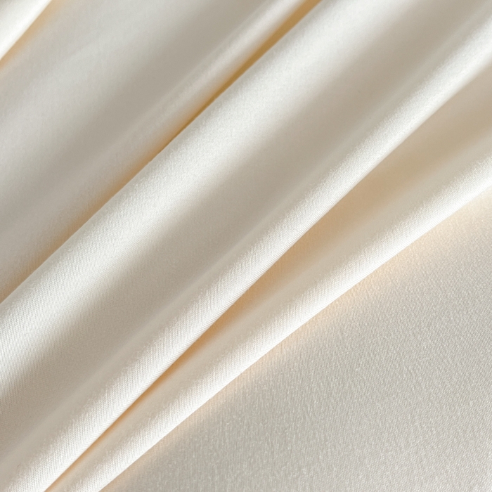 91家纺网 家纺一手货源 找家纺 青柚 2025新款梦蝶亲肤棉刺绣四件套（小号不低于98元，标准不低于138，加大不低于148，以此类推，低价必投不撤销） 梦蝶-香槟