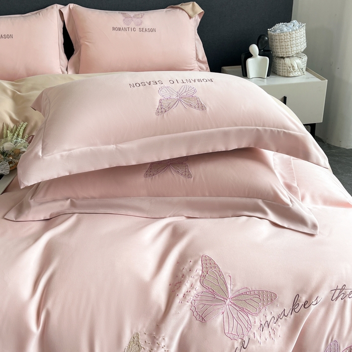 91家纺网 家纺一手货源 找家纺 青柚 2025新款梦蝶亲肤棉刺绣四件套（小号不低于98元，标准不低于138，加大不低于148，以此类推，低价必投不撤销） 梦蝶-裸粉