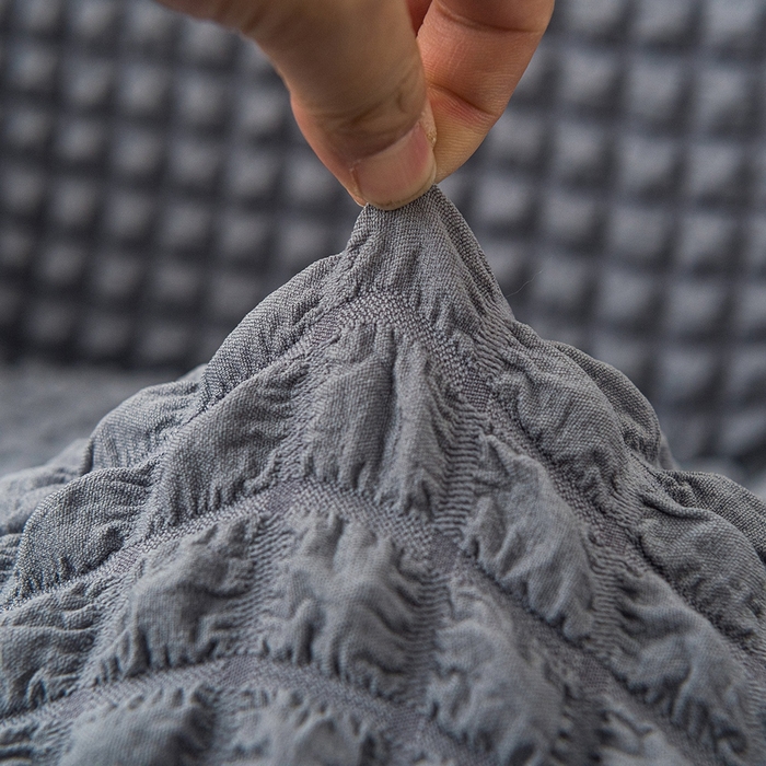 91家纺网 家纺一手货源 找家纺 布兰鸟【沙发套】 2025新款泡泡沙发套【英文裙摆款】三人沙发风格 单色中灰