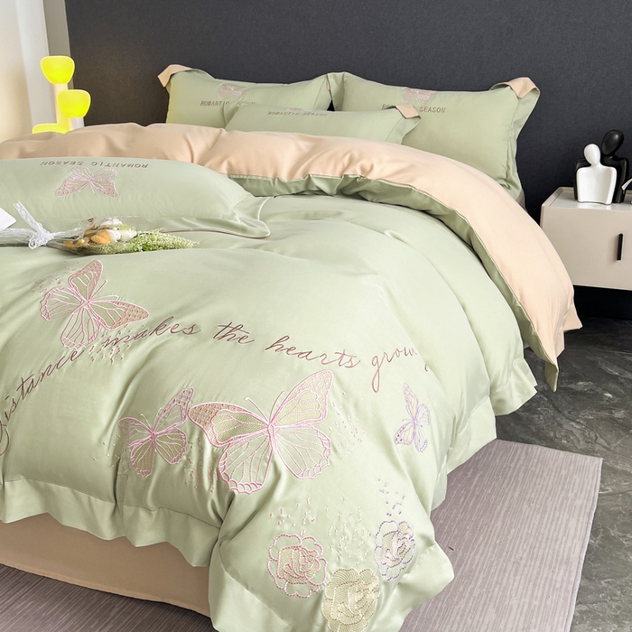 91家纺网 家纺一手货源 找家纺 青柚 2025新款梦蝶亲肤棉刺绣四件套（小号不低于98元，标准不低于138，加大不低于148，以此类推，低价必投不撤销） 梦蝶-草绿