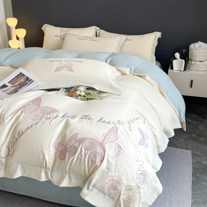 91家纺网 家纺一手货源 找家纺 青柚 2025新款梦蝶亲肤棉刺绣四件套（小号不低于98元，标准不低于138，加大不低于148，以此类推，低价必投不撤销） 梦蝶-白蓝