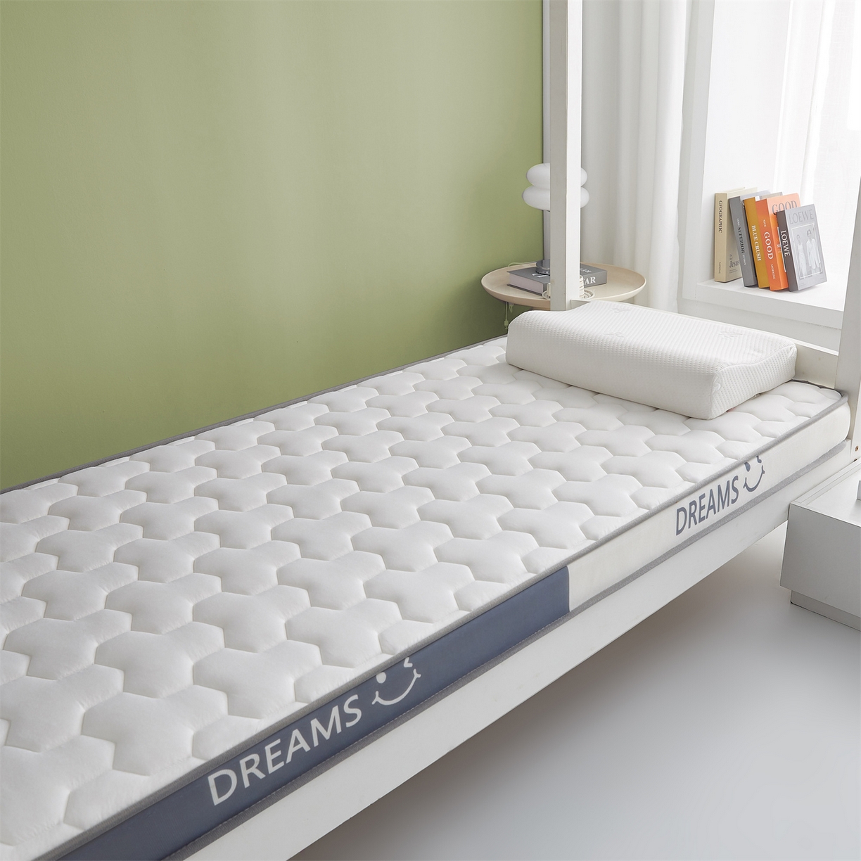 91家纺网 家纺一手货源 找家纺 （总）布卢姆床垫 2025新款A类针织乳胶立体记忆海绵学生床垫--微笑