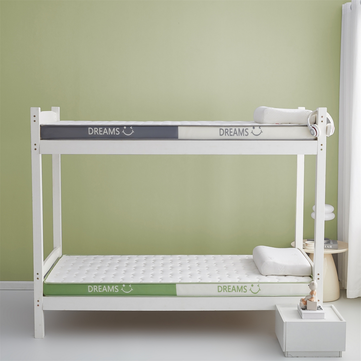 91家纺网 家纺一手货源 找家纺 布卢姆床垫 2025新款A类针织乳胶立体记忆海绵学生床垫--微笑 微笑-白绿