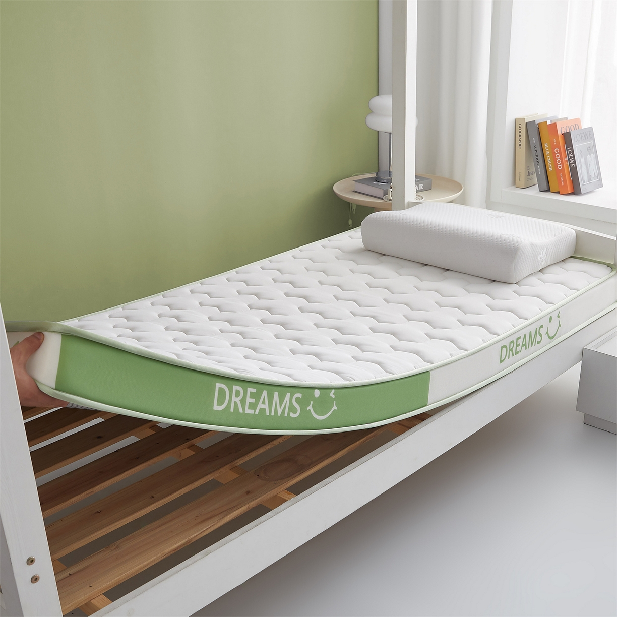 91家纺网 家纺一手货源 找家纺 布卢姆床垫 2025新款A类针织乳胶立体记忆海绵学生床垫--微笑 微笑-白绿