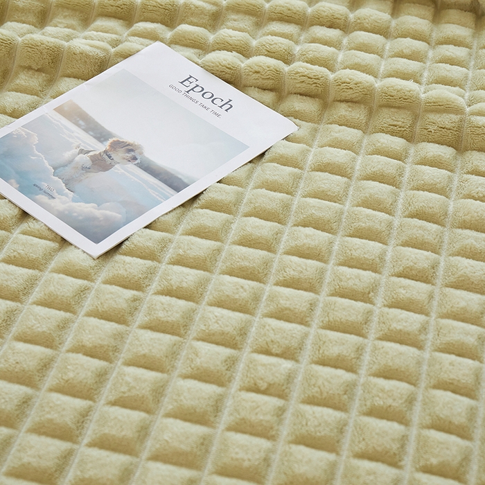 91家纺网 家纺一手货源 找家纺 楼兰公主2025新款云感梦境毛球毯  柠檬黄