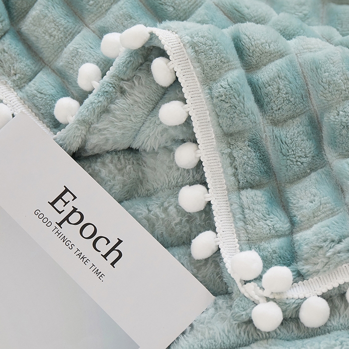 91家纺网 家纺一手货源 找家纺 楼兰公主2025新款云感梦境毛球毯  云雾兰