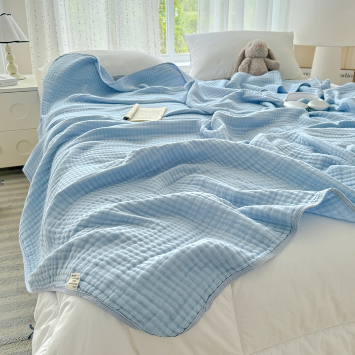 91家纺网 家纺一手货源 找家纺 棠薇家纺 2025新款A类日韩无印风泡泡纱六层素色纯色盖毯毛巾被夏被皱皱毯婴幼毯浴巾 泡泡纱天蓝