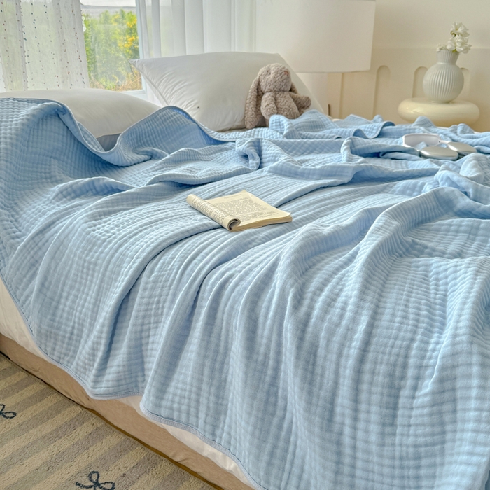 91家纺网 家纺一手货源 找家纺 棠薇家纺 2025新款A类日韩无印风泡泡纱六层素色纯色盖毯毛巾被夏被皱皱毯婴幼毯浴巾 泡泡纱天蓝