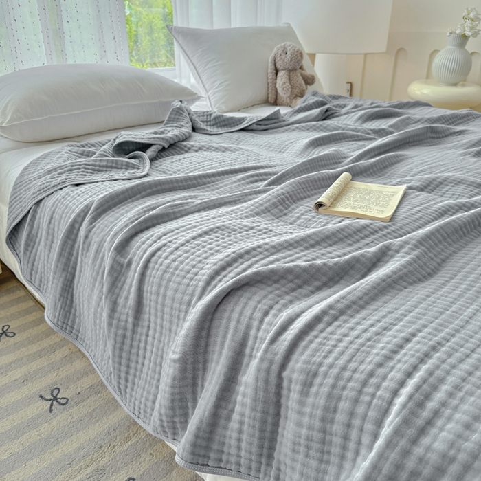 91家纺网 家纺一手货源 找家纺 棠薇家纺 2025新款A类日韩无印风泡泡纱六层素色纯色盖毯毛巾被夏被皱皱毯婴幼毯浴巾 泡泡纱雾蓝