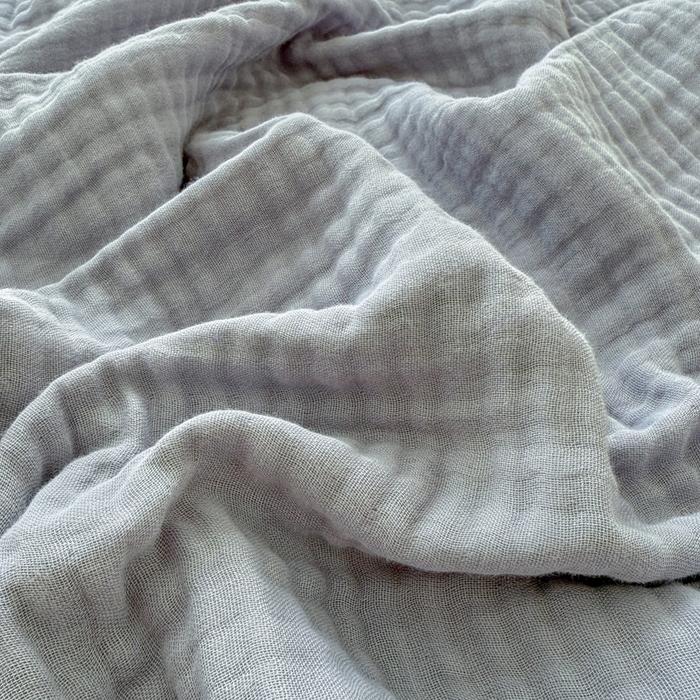 91家纺网 家纺一手货源 找家纺 棠薇家纺 2025新款A类日韩无印风泡泡纱六层素色纯色盖毯毛巾被夏被皱皱毯婴幼毯浴巾 泡泡纱雾蓝