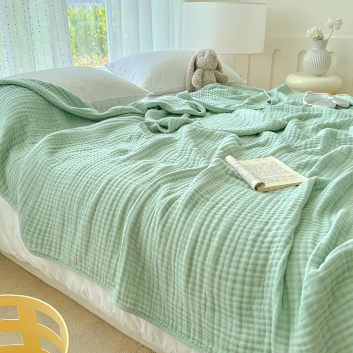 91家纺网 家纺一手货源 找家纺 棠薇家纺 2025新款A类日韩无印风泡泡纱六层素色纯色盖毯毛巾被夏被皱皱毯婴幼毯浴巾 泡泡纱豆绿