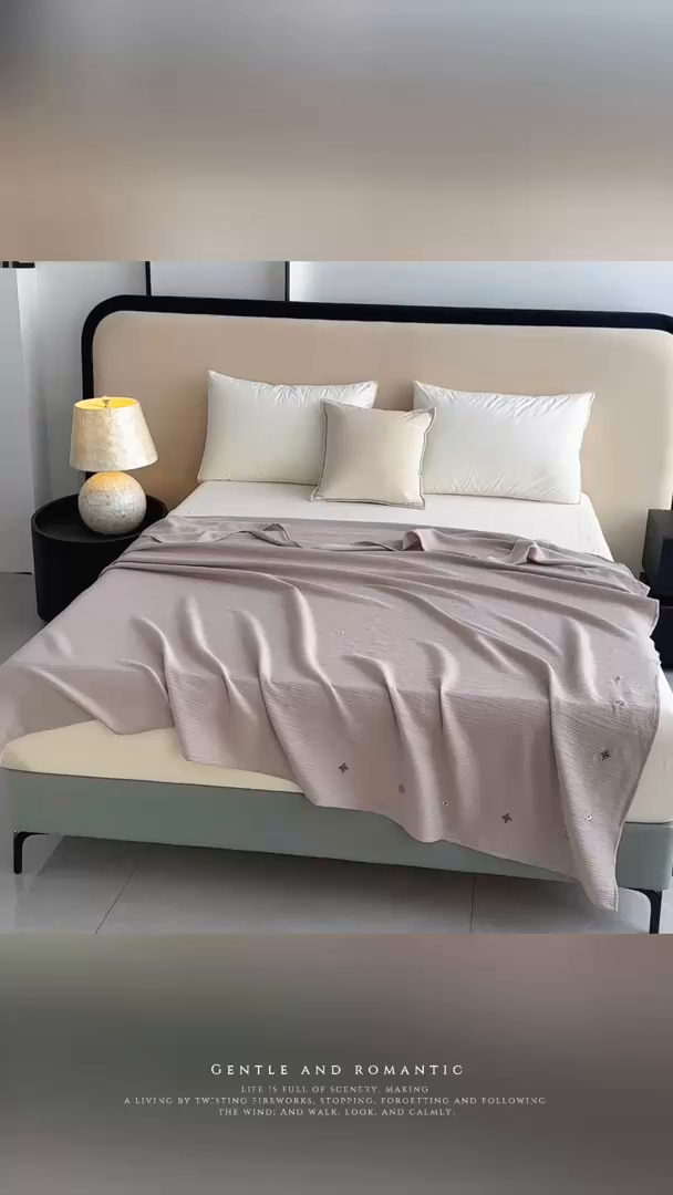 91家纺网 家纺一手货源 找家纺 乐嘉盈 2025新款双层纱布毯 高级灰